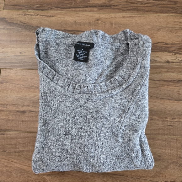 CALVIN KLEIN JEANS WOMENS GREY SWEATER SIZE MEDIUM - Picture 6 of 6
